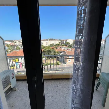 Apartment 3 Pieces A 500 Metres De La Mer, Restaurants Et Activites Frejus