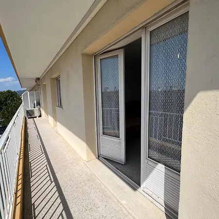 Apartment 3 Pieces A 500 Metres De La Mer, Restaurants Et Activites Frejus